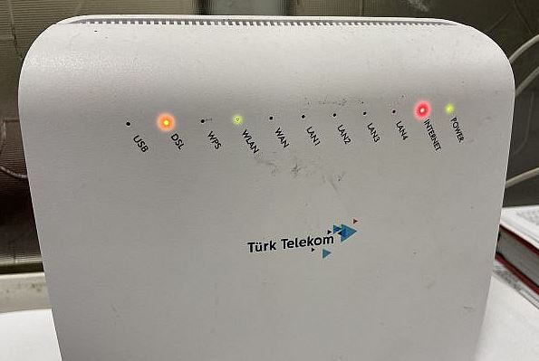 Modemde İnternet Işığı Kırmızı Yanıyor