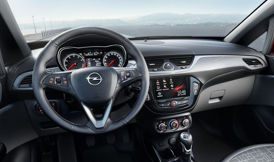 Opel Corsa Tavan Lambası Sönmüyor